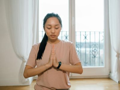 Close up of a person hands during breathing exercise